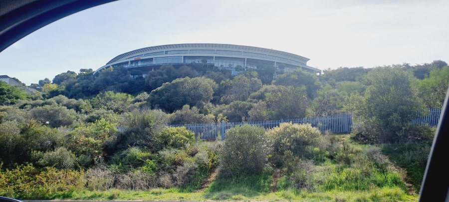 Commercial Property for Sale in Plattekloof Western Cape